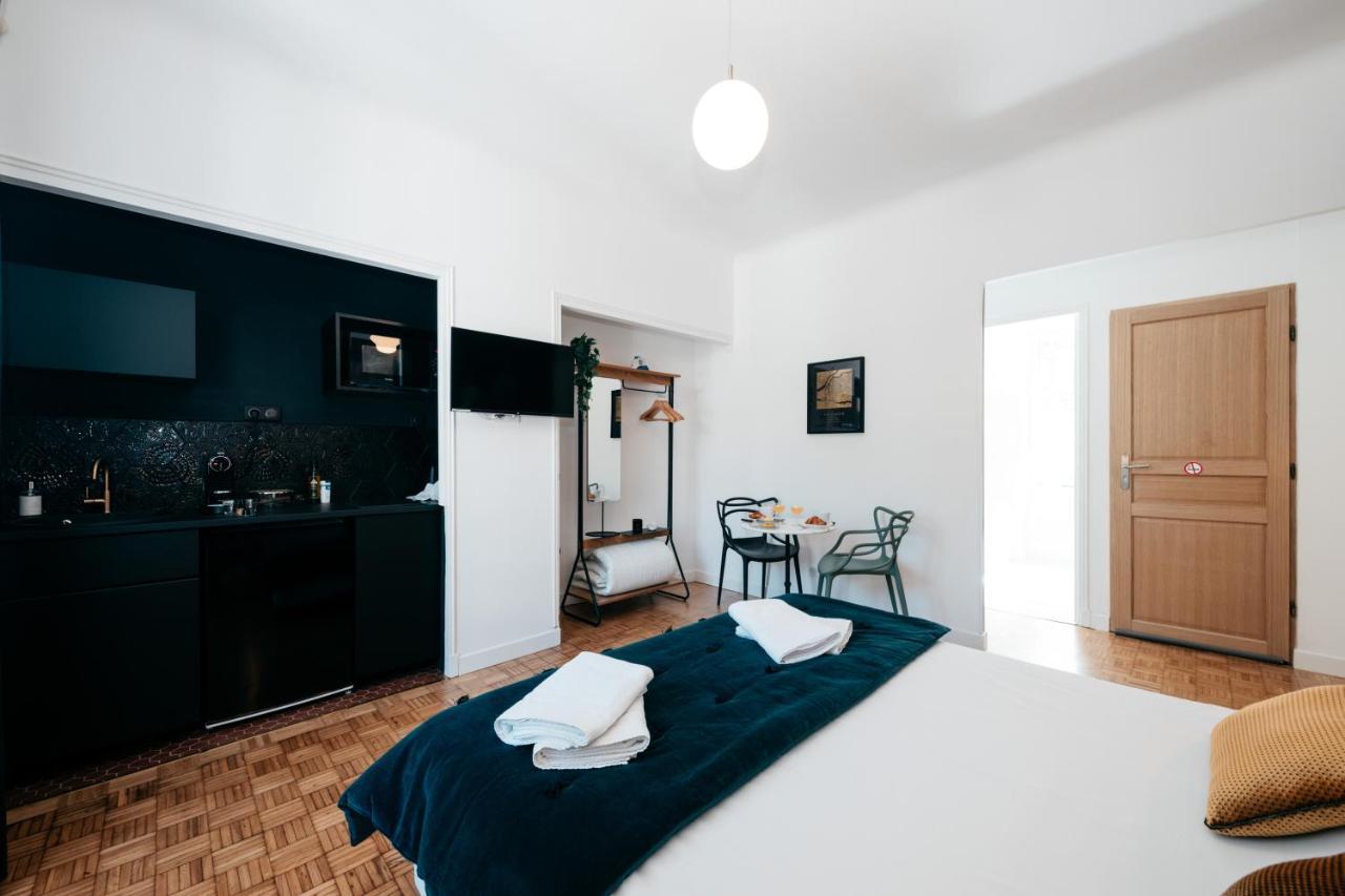 Les Précieuses Suites&Spa II Avignone Esterno foto